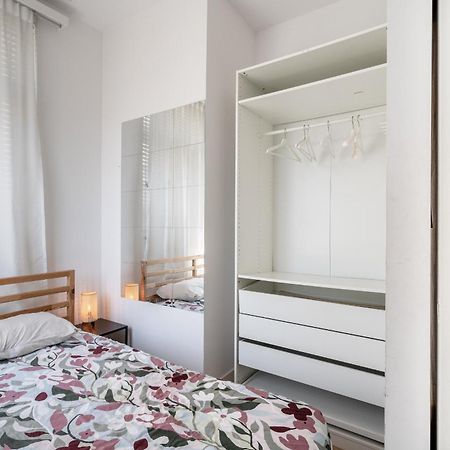Light Modern Apartment In The Heart Of Antwerp Antuérpia Exterior foto