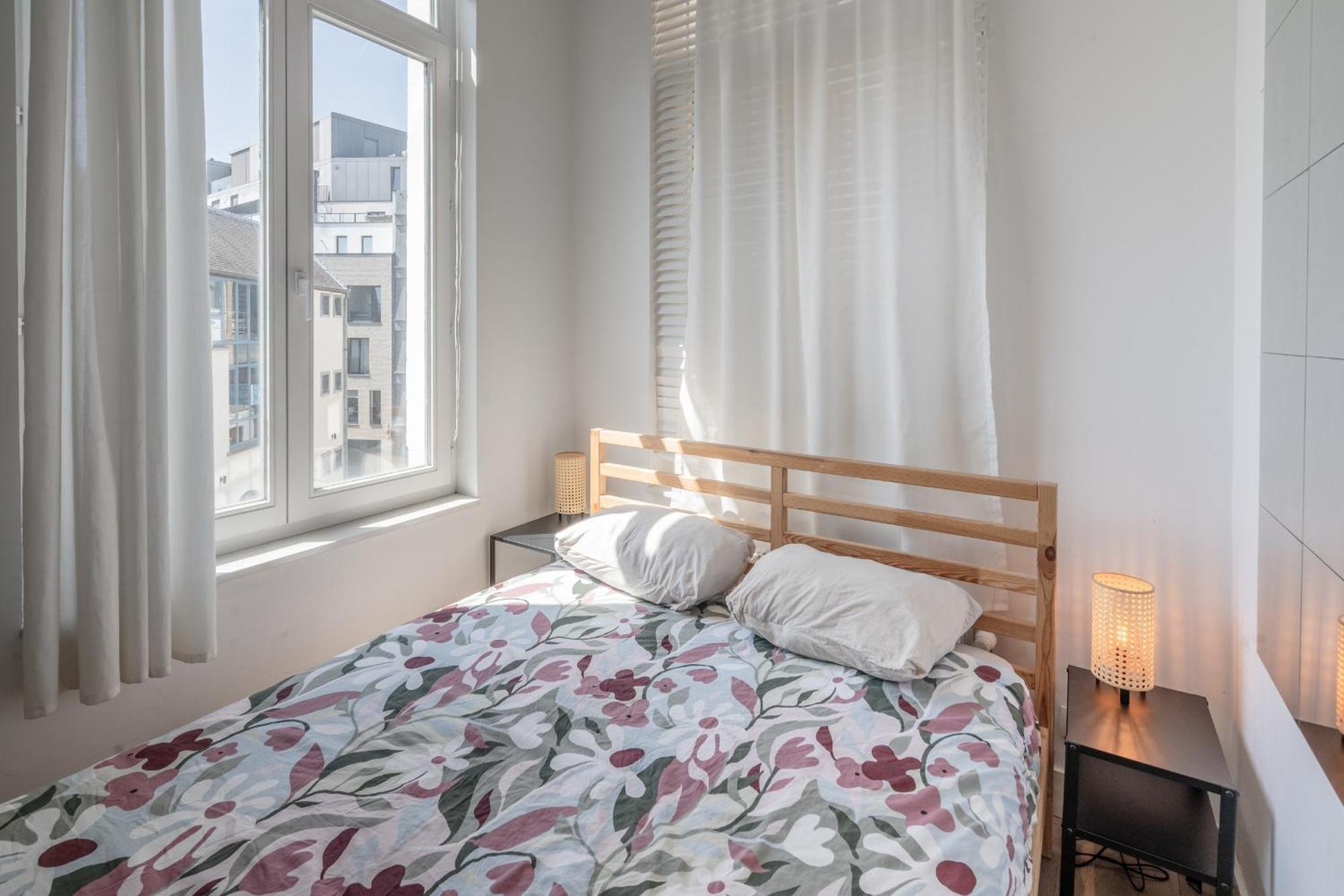 Light Modern Apartment In The Heart Of Antwerp Antuérpia Exterior foto